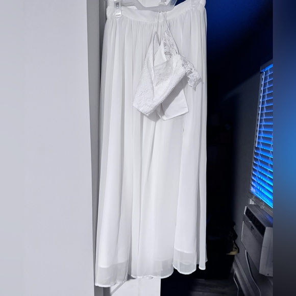 Two piece set - Picture 7 of 8